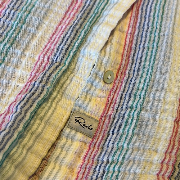 Rails Ellis Rainbow Iris Striped Button Down Top size Medium - Picture 4 of 6